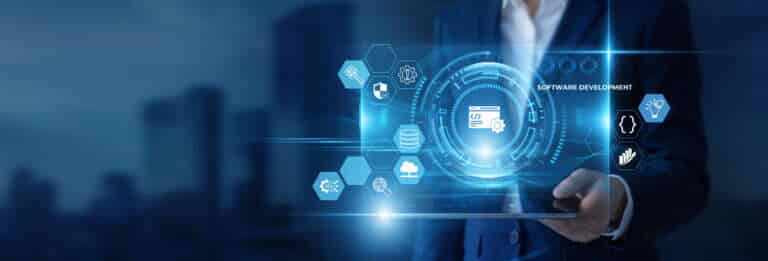 Softwareentwicklung und Code-Architektur auf einem Tablet analysieren – Talend und Claude Code